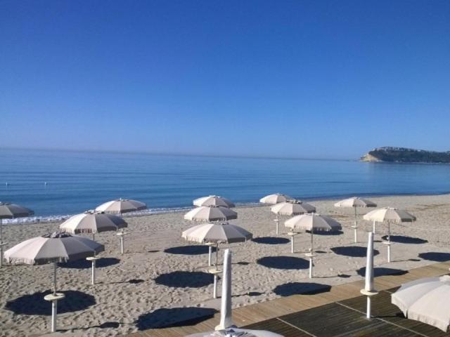 Bolina Rooms Quartu SantʼElena Exterior foto